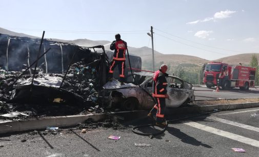 Malatya’da feci kaza: TIR ile otomobil kafa kafaya çarpıştı