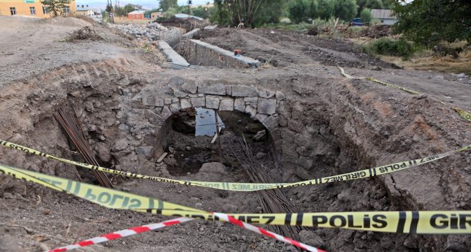 Tunceli’de heyecanlandıran kazı: Anıtsal yapı olabilir