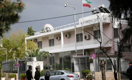 İran’ın Yunanistan Büyükelçiliği’ne molotoflu saldırı