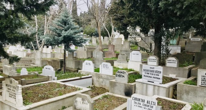 Ölmek lüks oldu: Mezarlık ve mezar taşı fiyatlarında büyük artış