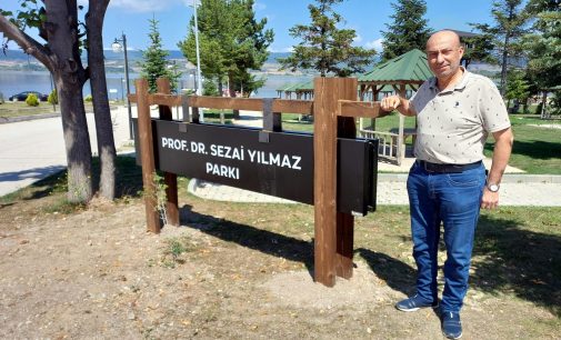 AKP’li belediye başkanı, ameliyatını yapan doktorun ismini parka verdi