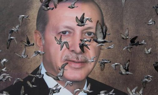 Tartışmalı bir ABD seçimini, Türkiye’deki çalkantının penceresinden izlemek