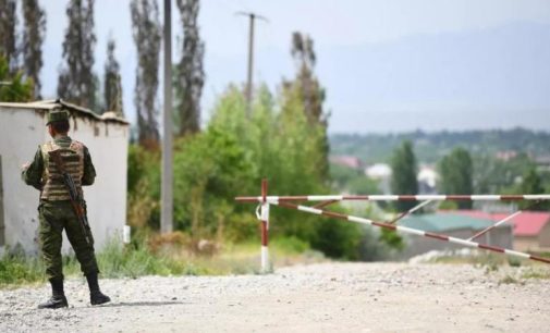 Kırgızistan-Tacikistan sınırında çatışmalar sürüyor