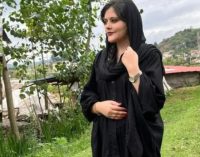 İran’da ahlak polisi tarafından katledilmişti: Mahsa Amini için İzmir’de kadınlar sokağa çıktı