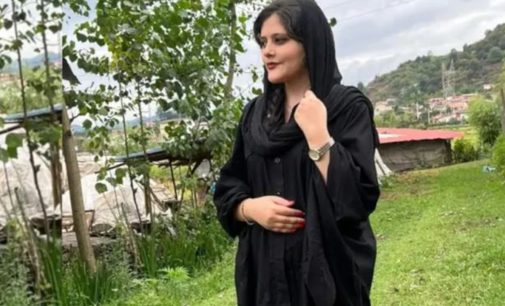 İran’da ahlak polisi tarafından katledilmişti: Mahsa Amini için İzmir’de kadınlar sokağa çıktı
