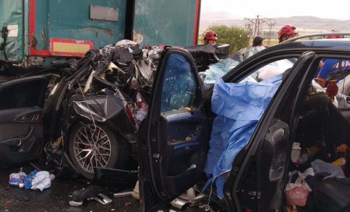 Nevşehir’de üç aracın karıştığı kaza: İki ölü, sekiz yaralı