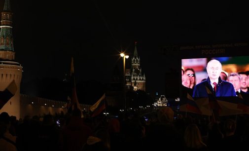 Putin, Kızıl Meydan’da halka seslendi: Tarihi bir gün yaşıyoruz