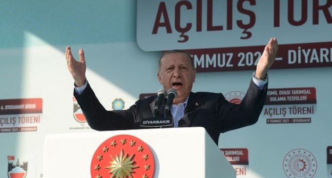 Erdoğan Diyarbakır’da Demirtaş’ı hedef aldı: Bu şahsın Kürtlükle alakası var mı?