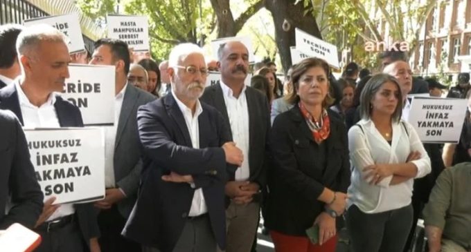 HDP’li vekiller Adalet Bakanlığı’na yürüdü: Hasta tutsaklar serbest bırakılsın