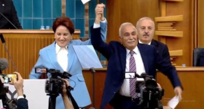 AKP’den İYİ Parti’ye geçen Ahmet Eşref Fakıbaba’nın milletvekilliği düşürüldü