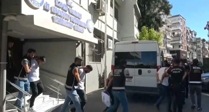 İzmir’de Camgöz ve Beldekler çetelerine operasyon: 10 tutuklama