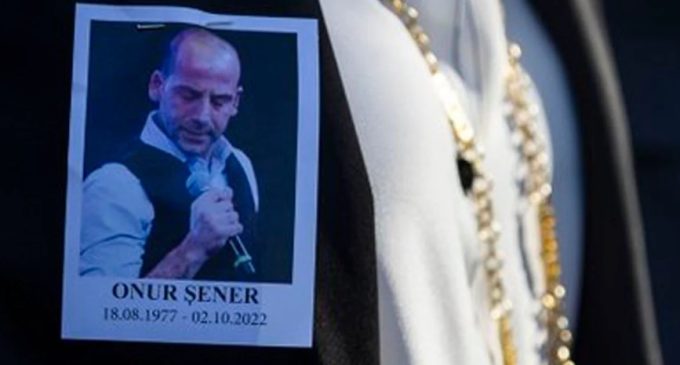 CHP, Onur Şener cinayetini Meclis gündemine taşıdı: Bu kişiler öldürme cesaretini devletten mi alıyor?