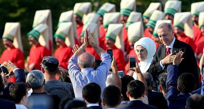 Sosyolog Cihan Tuğal’ın New Left Review’de yayımlanan analizi: Osmanlının dirilişi mi?
