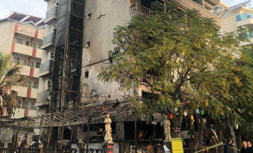 Bar işletmecisi kira zammına sinirlendi, oteli yaktı: 12 kişi hastaneye kaldırıldı