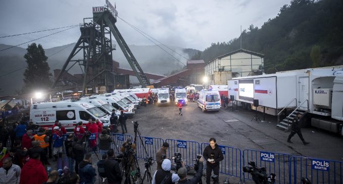Sosyal Haklar Derneği’nden Amasra raporu: İşçiler gaz kokusuna rağmen madene indirildi
