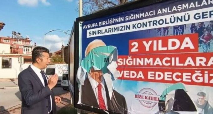 Burdur’da Kılıçdaroğlu afişlerine saldırı