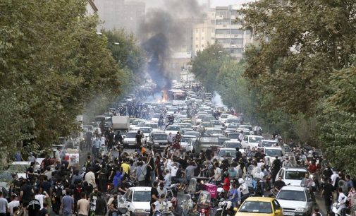 İran’da Mahsa Amini eylemlerinde yaşamını yitirenlerin sayısı 342’ye yükseldi