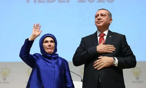 Erdoğan, bir derneğin daha izin almadan yardım toplamasına izin verdi: Onursal başkanı Emine Erdoğan