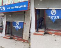 Diyarbakır’da DEVA Partisi binasına molotoflu saldırı
