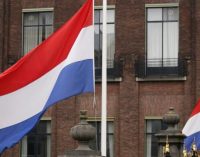 Hollanda kölelik geçmişi nedeniyle dünya çapında sekiz ayrı noktada özür dileyecek