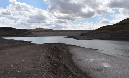 Sivas’ta “4 Eylül Barajı” kuruma noktasına geldi: 15-20 günlük su var