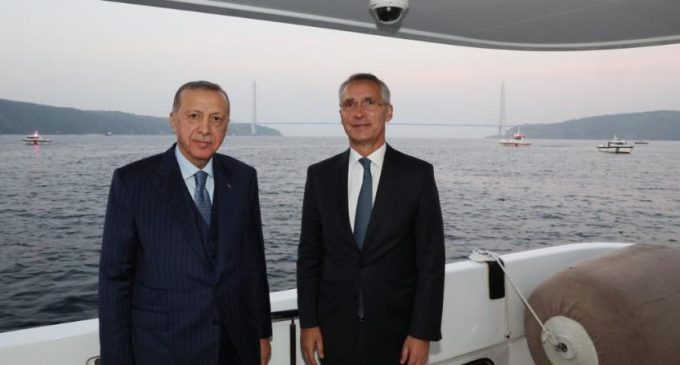 Erdoğan NATO Genel Sekreteri’yle yatta görüştü