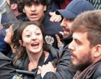 “Gazeteciye ters kelepçe” davası: Polislere 10 taksitle 6 bin TL ceza