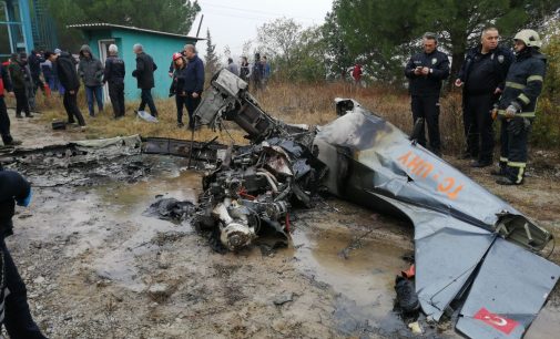 Bursa’da termik santral yakınlarına eğitim uçağı düştü: İki ölü