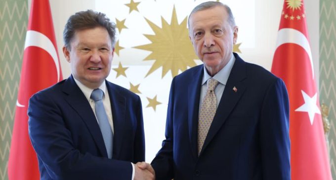 Erdoğan, Gazprom Başkanı ile İstanbul’da görüştü