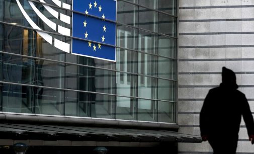 Avrupa Parlamentosu’nda rüşvet skandalı büyüyor: AP ofislerinde arama yapıldı, 1 milyon avroya el konuldu