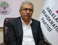 Meclis başkanvekili konuşmasının tümünü Kürtçe yapmak isteyen HDP’li vekilin mikrofonunu kapattı
