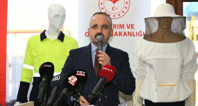 AKP’li Turan’dan Reuters’a: Adam Türkiye’nin ekonomisini kötülemek için saçmalayabiliyor