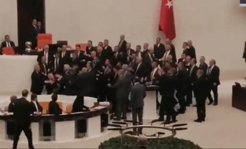 Mecliste yumruklu kavga: İYİ Parti, AKP’li Işık hakkında suç duyurusunda bulunacak