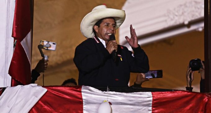 Peru Devlet Başkanı Castillo OHAL ilan etti