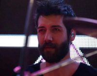 Darp edilen müzisyen Mehmet Dudarık taburcu edildi