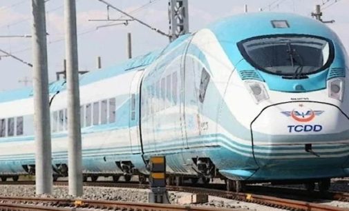 Ankara-İzmir hızlı tren projesinde 2.1 milyar avroluk sözleşme imzalandı