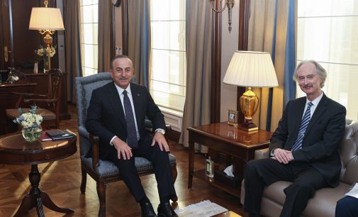 Çavuşoğlu, BM Genel Sekreteri’nin Suriye Özel Temsilcisi’yle görüştü