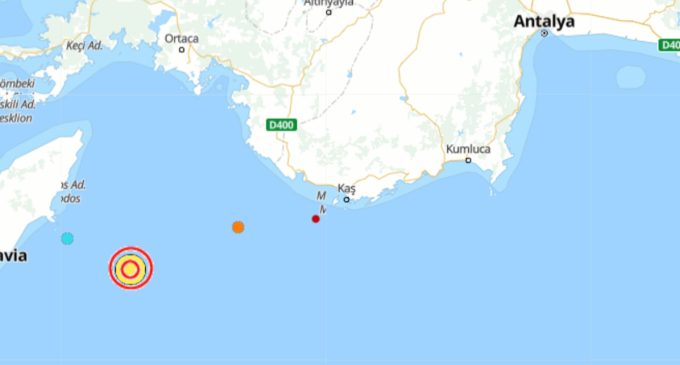 Muğla’da 5.7 büyüklüğünde deprem: Antalya ve çevre illerde de hissedildi