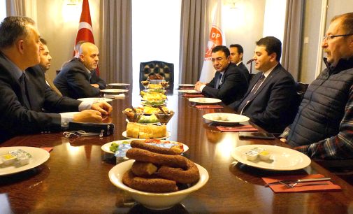 DP Genel Başkanı Uysal’dan önemli mesajlar: Erdoğan’ın adaylığına itiraz edeceğiz
