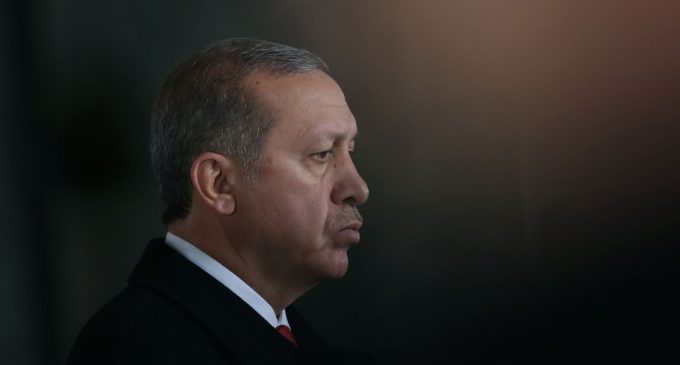 Erdoğan’ın bugünkü programları iptal: Dün akşam canlı yayında rahatsızlanmıştı