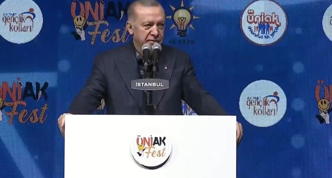 Erdoğan: Gençlerin önünü biz açtık