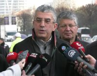 İmamoğlu’nun avukatları HSK önünde: Görevinizi yapın, baskı gören hakimle iddiasını araştırın!