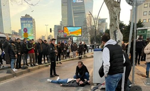İstanbul’un göbeğinde silahlı saldırı: Bir ölü, iki yaralı