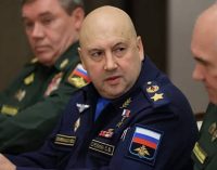 Ukrayna’daki Rus birliklerinin komutanı görevden alındı