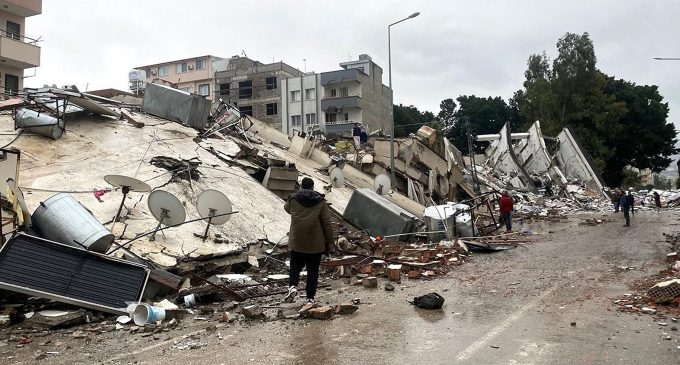 Depremlerde açıklanan can kaybı sayısı: 39 bin 672’ye yükseldi