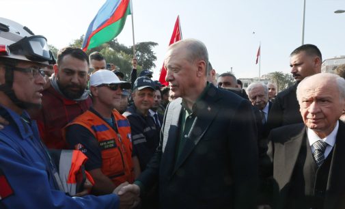 Tayyip Erdoğan ve Devlet Bahçeli deprem bölgesinde inceleme yaptı