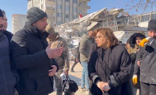 AKP’li Gaziantep Belediye Başkanı Fatma Şahin’den depremzedeye: “Her şerde bir hayır vardır”