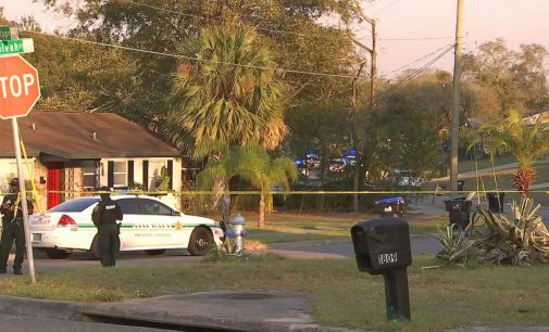 Florida’da silahlı saldırı: Biri çocuk, üç kişi hayatını kaybetti