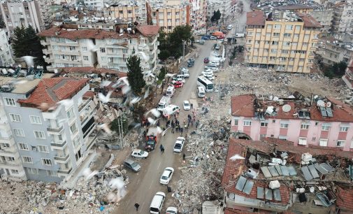 AFAD’a göre depremde can kaybı 50 bini aştı: Kayıp sayısı hakkında bir bilgi bulunmuyor!