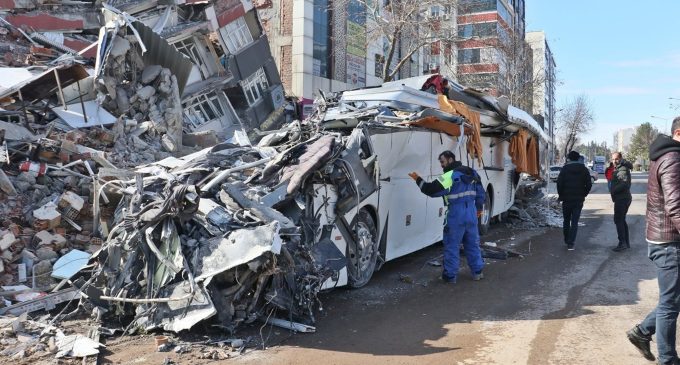 63 kişinin öldüğü Adıyaman’daki otelin sahibi AKP’den belediye meclis üyesiymiş